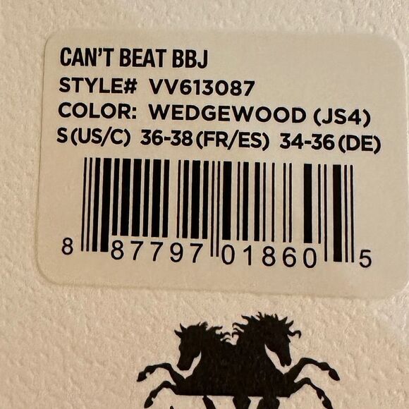 WILDFOX BAGGY BEACH JUMPER AND COCA COLA CAN’T BEAT THE FEELING NWT SWEATSHIRT - Picture 6 of 9